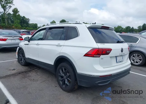 2024 Volkswagen Tiguan 2.0T Se/2.0T Wolfsburg Edition из США, поврежденный, VIN 3VVMB7AXXRM106046